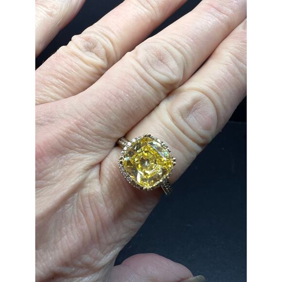 Yellow CZ halo ring in gold over sterling silver size 9 - Picture 2 of 16
